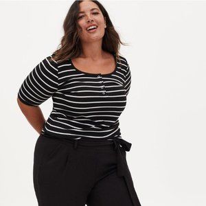 Torrid Ribbed Black and White Snap Henley Tee